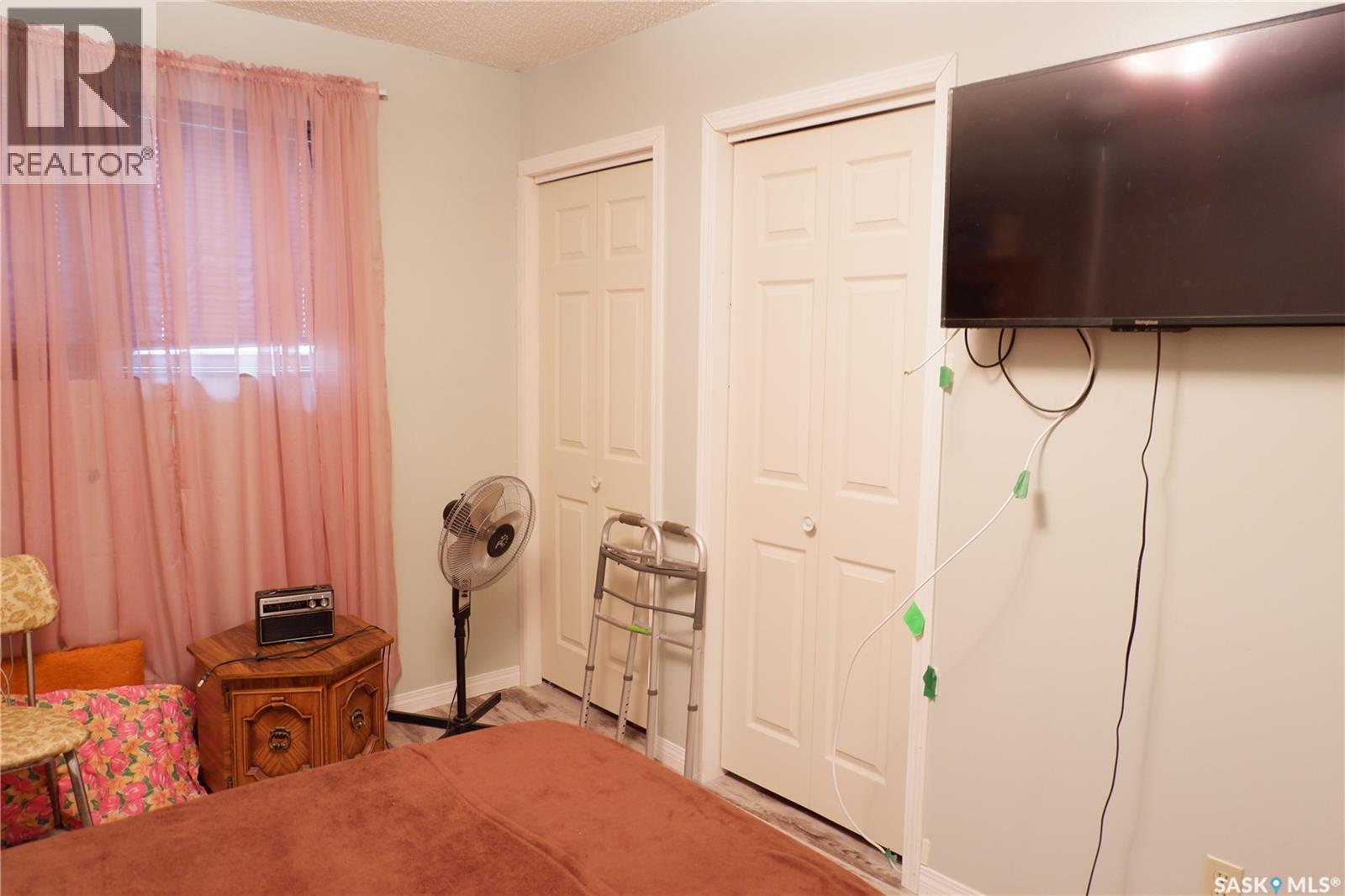 235 King Street, Coronach, Saskatchewan  S0H 0Z0 - Photo 14 - SK044676