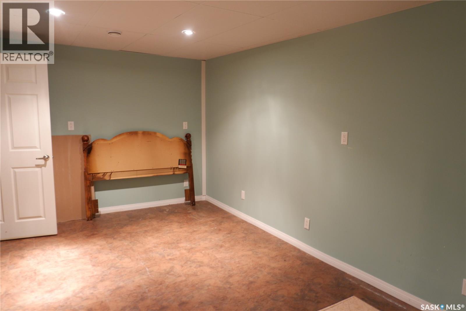 235 King Street, Coronach, Saskatchewan  S0H 0Z0 - Photo 23 - SK044676