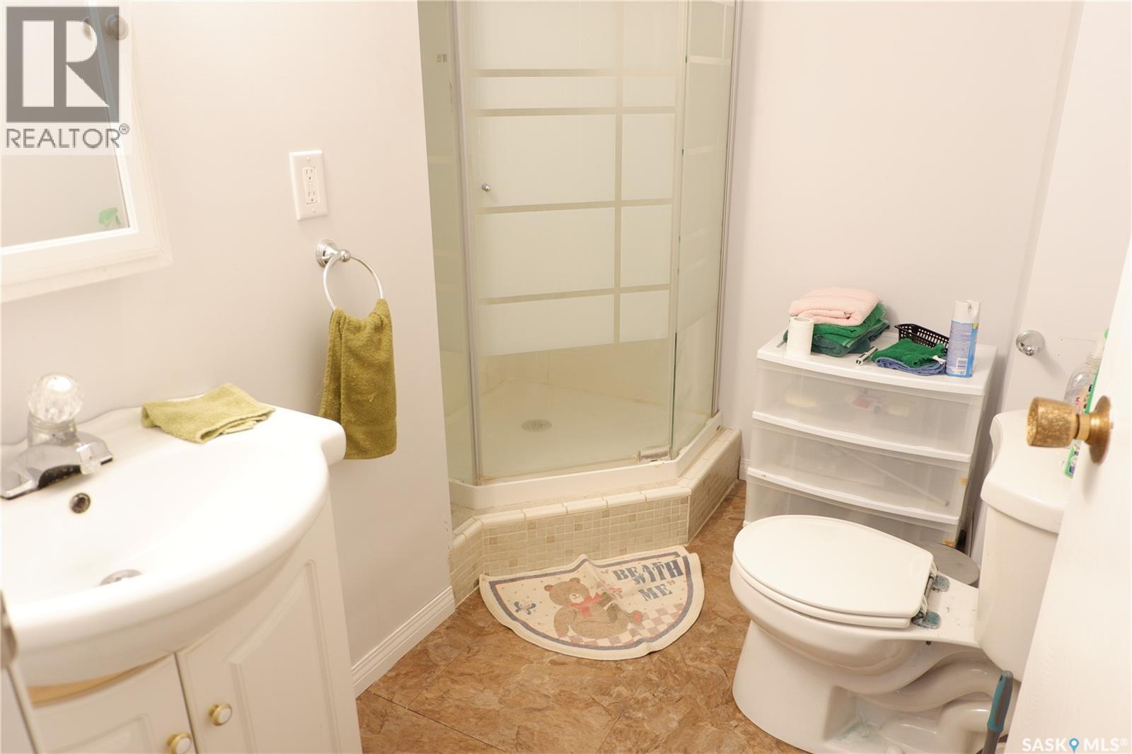 235 King Street, Coronach, Saskatchewan  S0H 0Z0 - Photo 28 - SK044676
