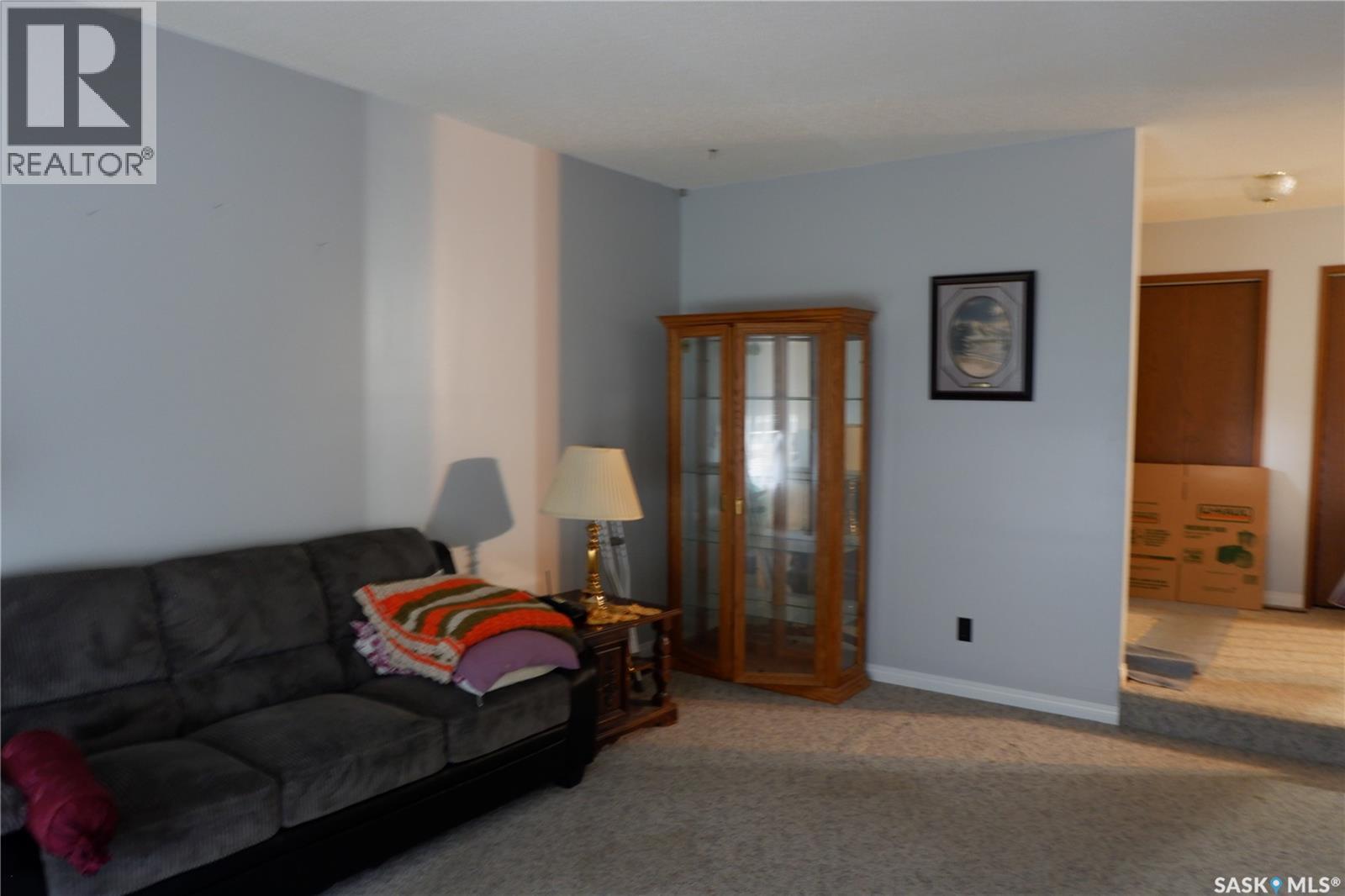 235 King Street, Coronach, Saskatchewan  S0H 0Z0 - Photo 6 - SK044676