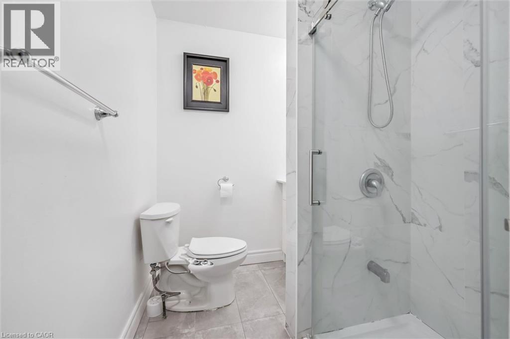 178 Westcourt Place, Waterloo, Ontario N2L 2R7 - Photo 22 - 40854013