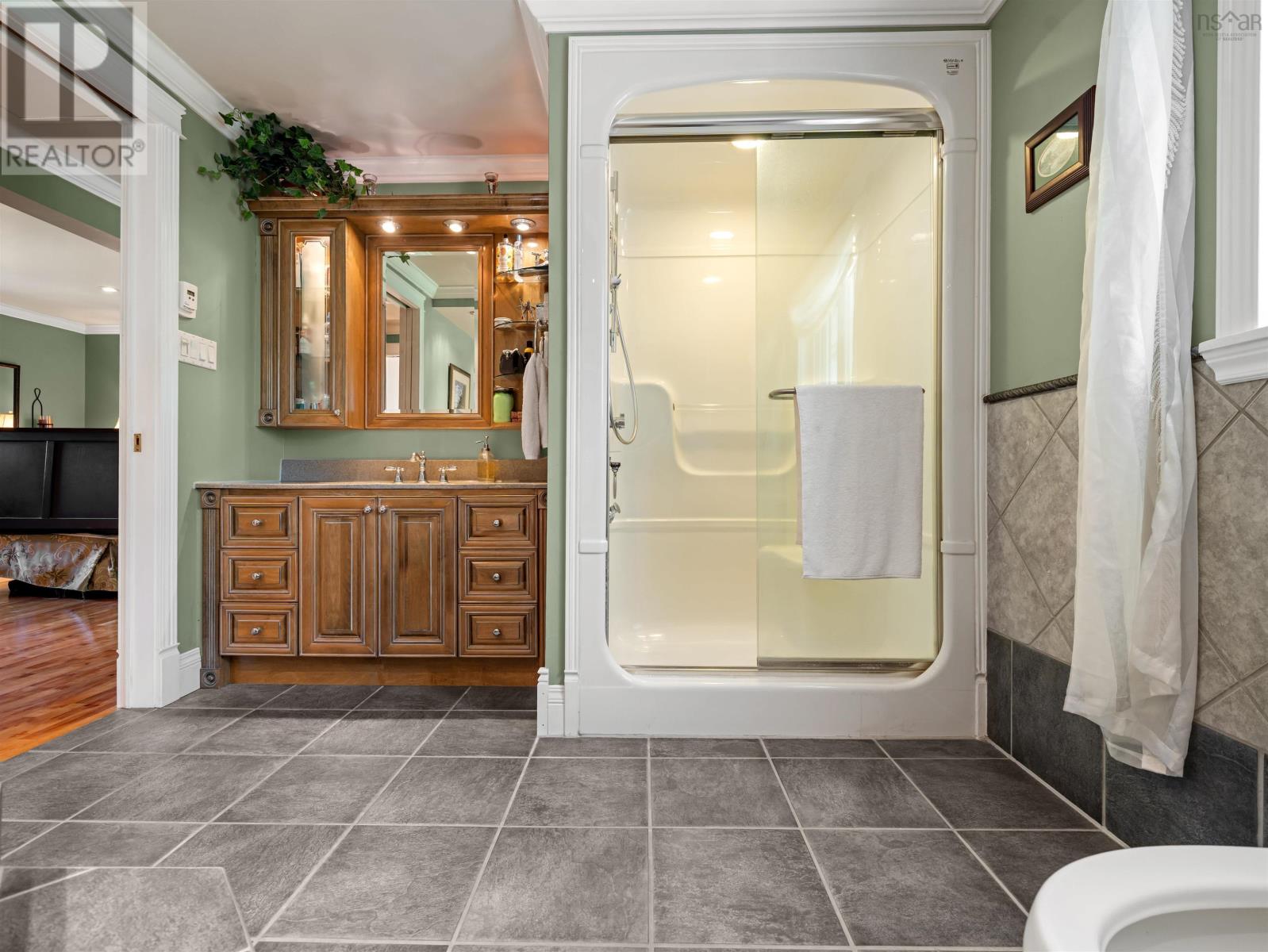 picture 24