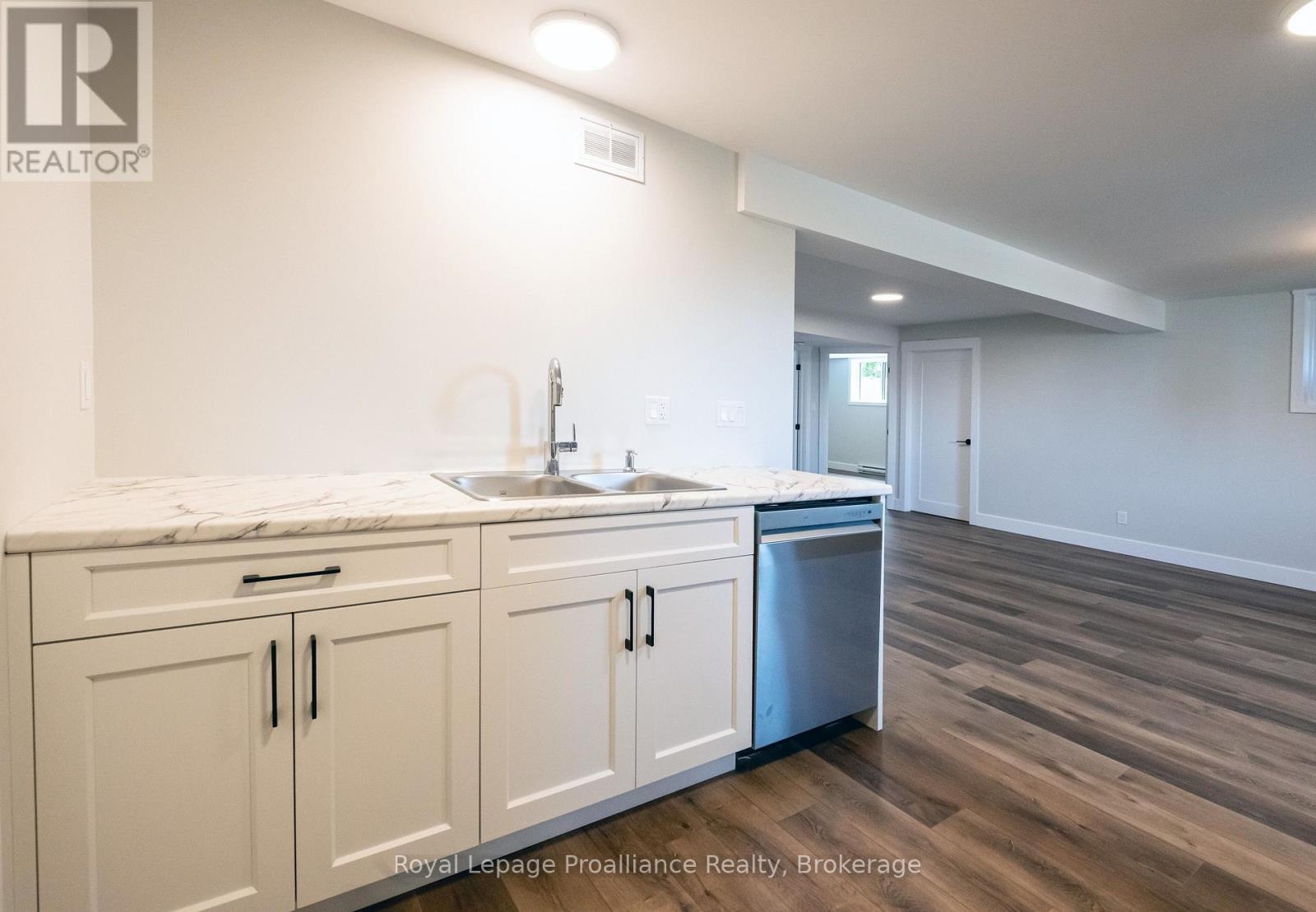 B - 166 Sienna Avenue, Belleville, Ontario  K0K 0J7 - Photo 13 - X13567886