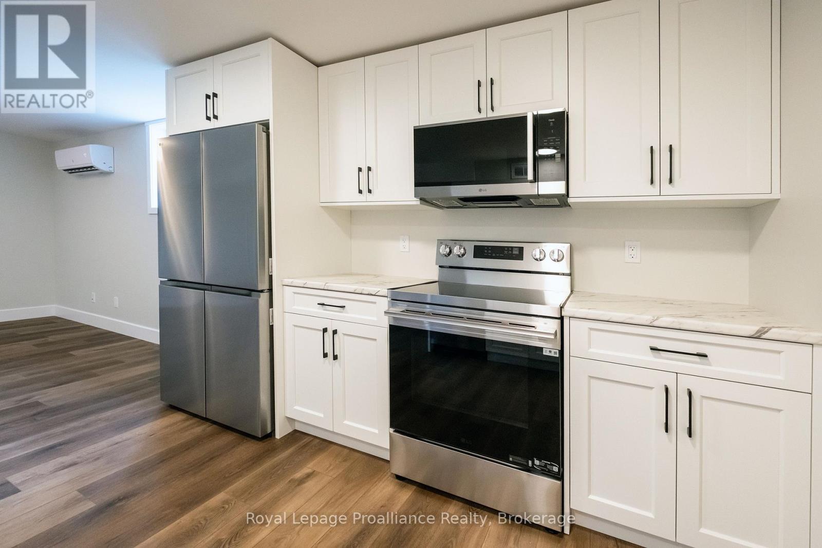 B - 166 Sienna Avenue, Belleville, Ontario  K0K 0J7 - Photo 12 - X13567886
