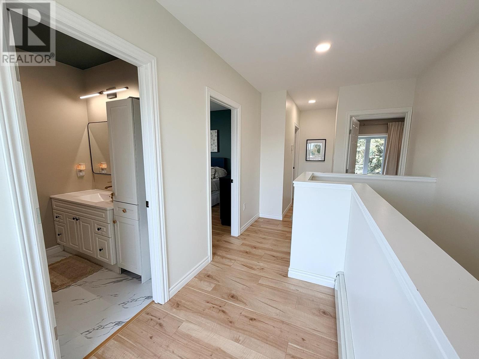 102 Thom St, Longlac, Ontario  P0T 2A0 - Photo 10 - TB2601459