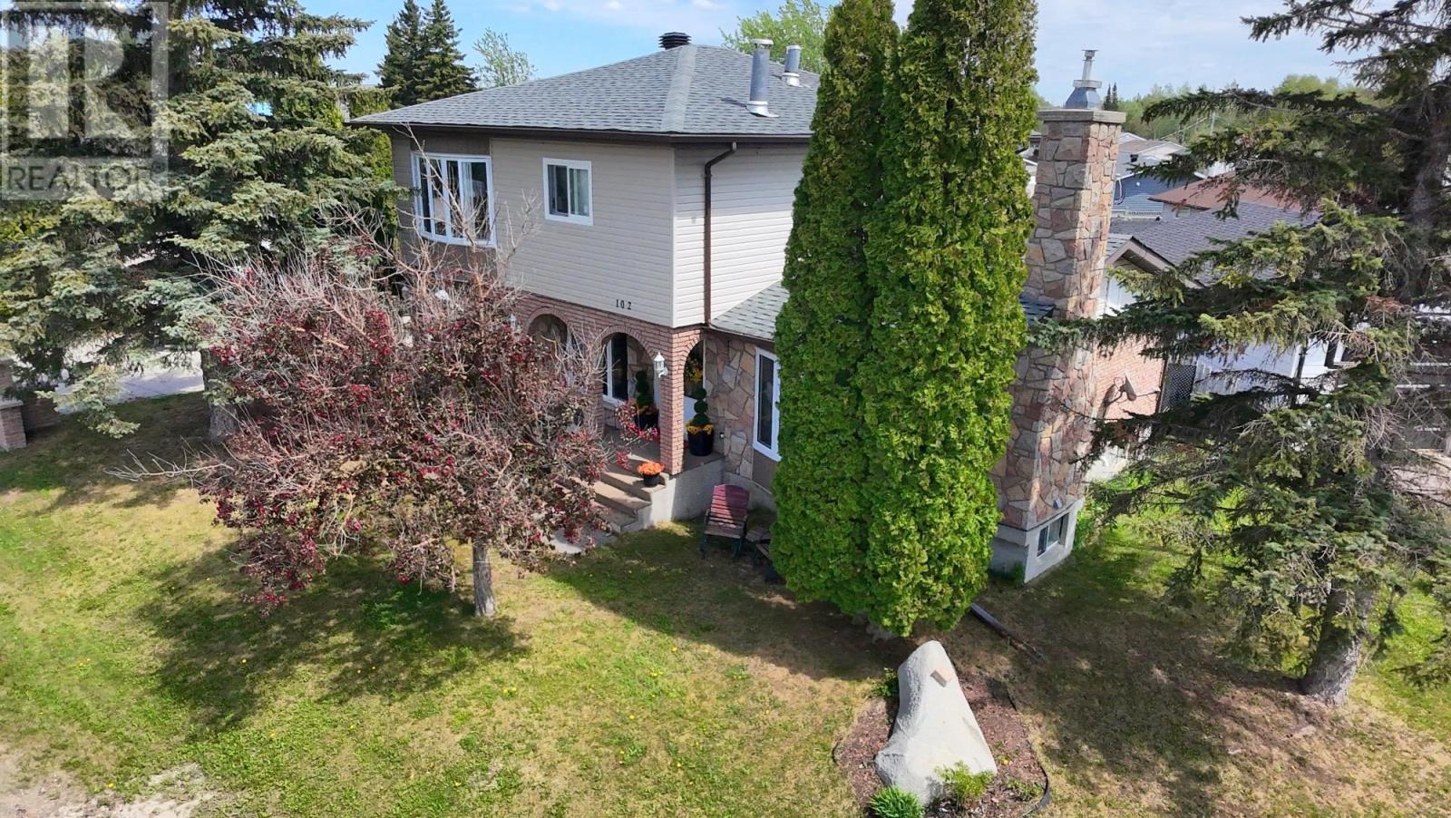 102 Thom St, Longlac, Ontario  P0T 2A0 - Photo 26 - TB2601459