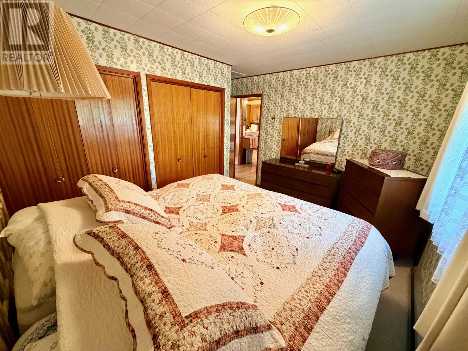 71 Lakeview Rd, Dryden, Ontario  P8N 2Y4 - Photo 14 - TB2602275