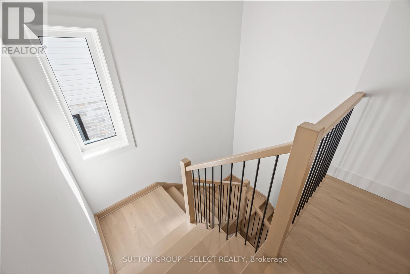 1906 Fountain Grass Drive, London South, Ontario  N6K 0K7 - Photo 22 - X13649426