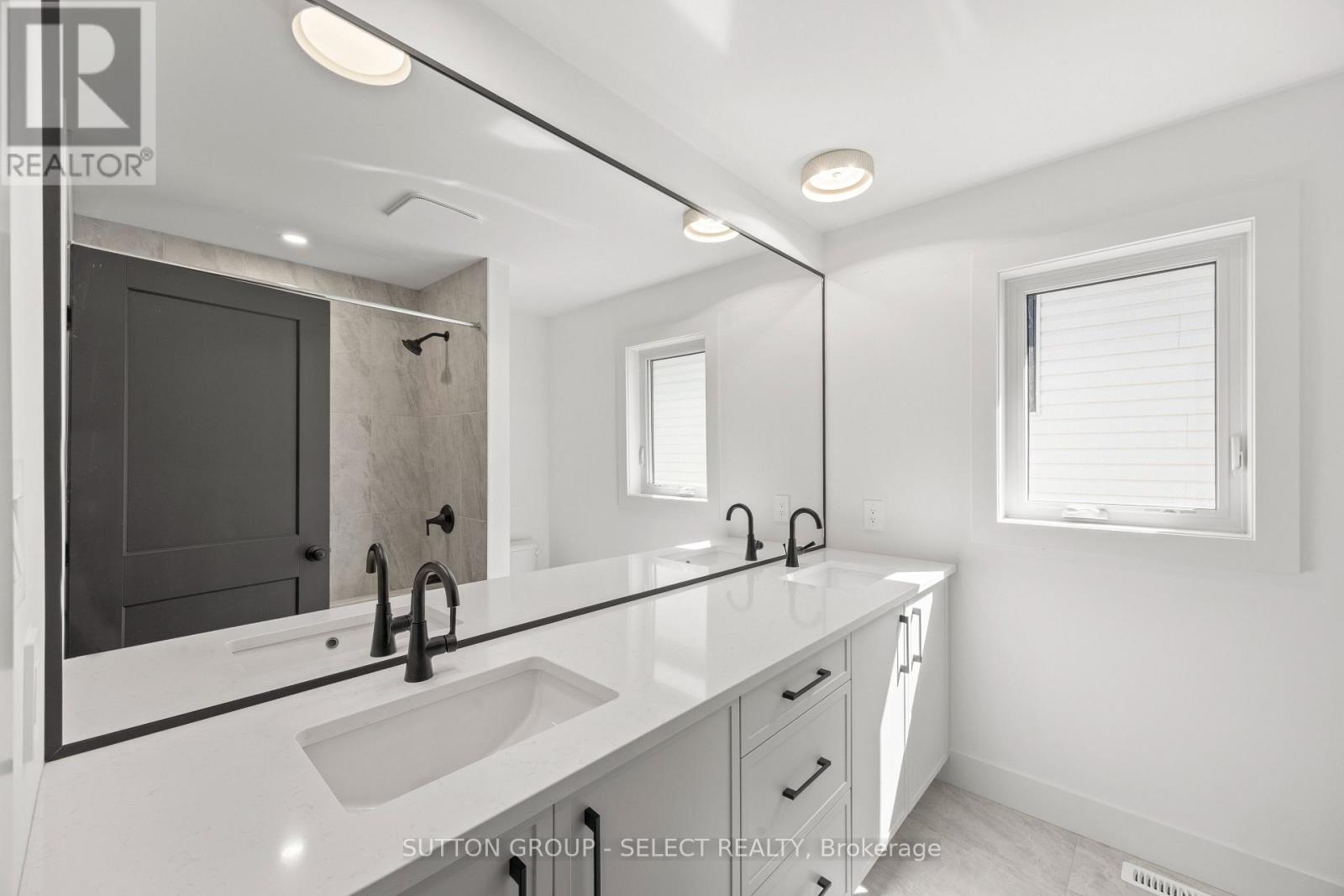 1906 Fountain Grass Drive, London South, Ontario  N6K 0K7 - Photo 37 - X13649426