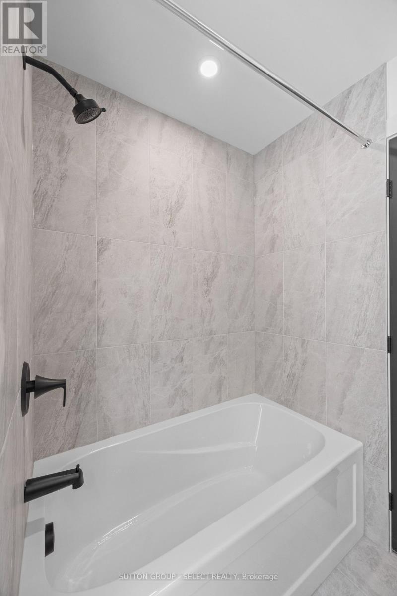 1906 Fountain Grass Drive, London South, Ontario  N6K 0K7 - Photo 38 - X13649426