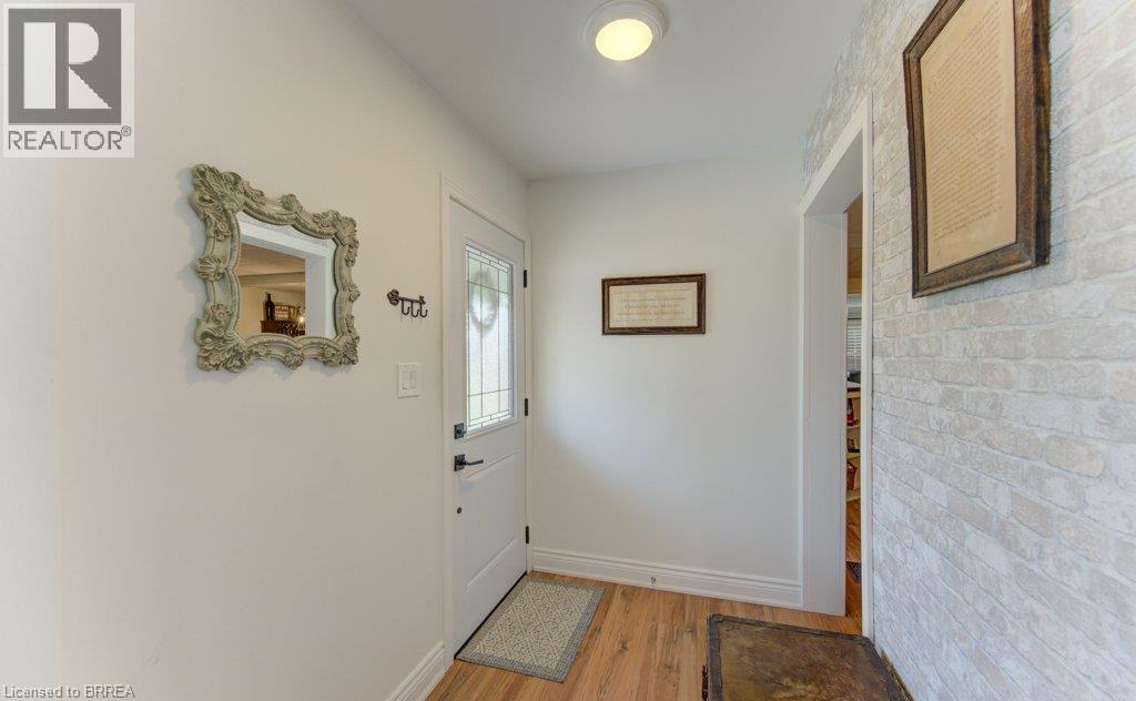 4 Wellington Street, Paris, Ontario  N3L 1S4 - Photo 12 - 40854087