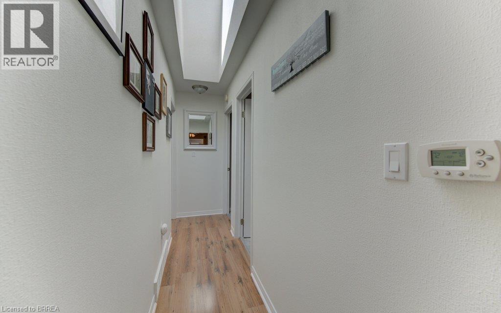 4 Wellington Street, Paris, Ontario  N3L 1S4 - Photo 22 - 40854087