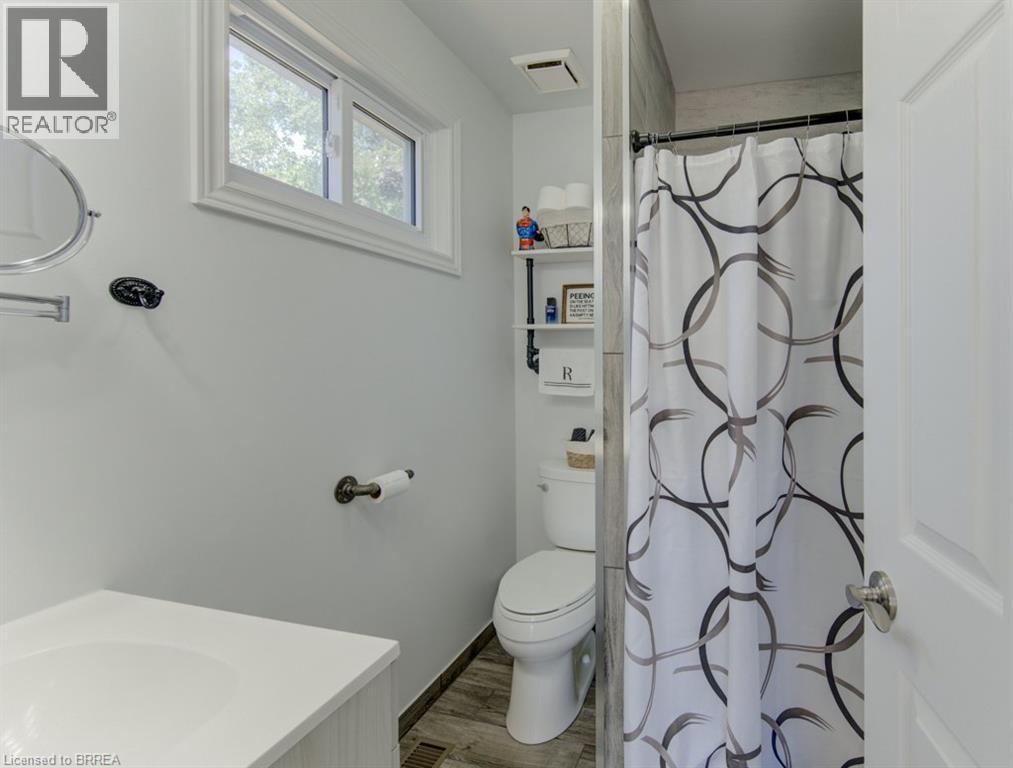 4 Wellington Street, Paris, Ontario  N3L 1S4 - Photo 27 - 40854087