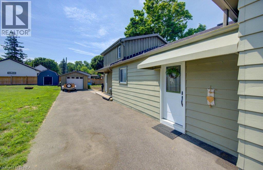 4 Wellington Street, Paris, Ontario  N3L 1S4 - Photo 35 - 40854087