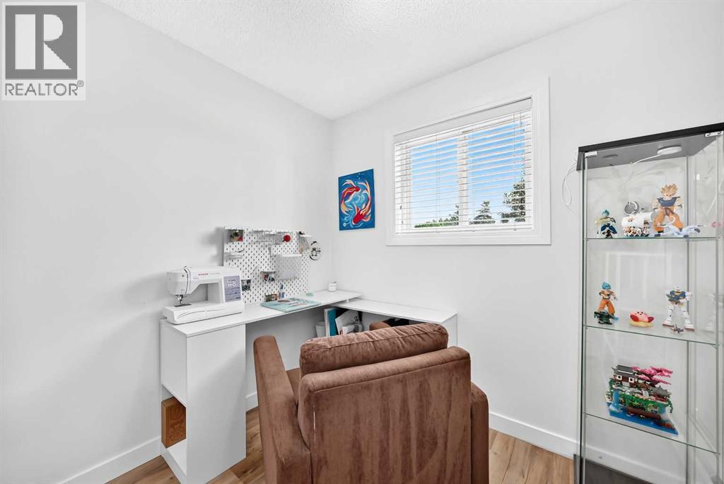 3, 3809 45 Street SW, Calgary, Alberta  T3E 3H4 - Photo 25 - A2326595