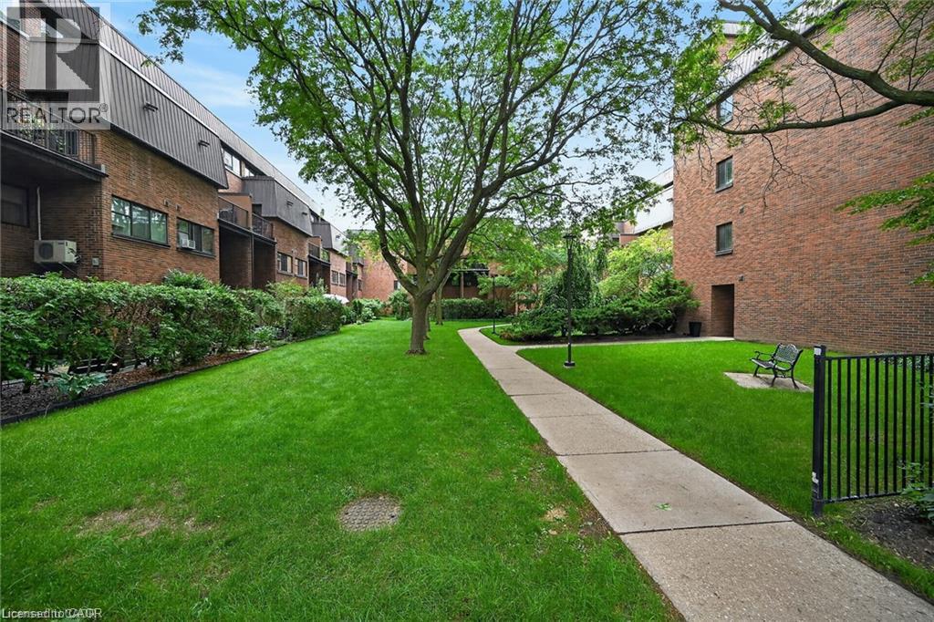 36 Hayhurst Road Unit# 329, Brantford, Ontario  N3R 5Y9 - Photo 28 - 40852462