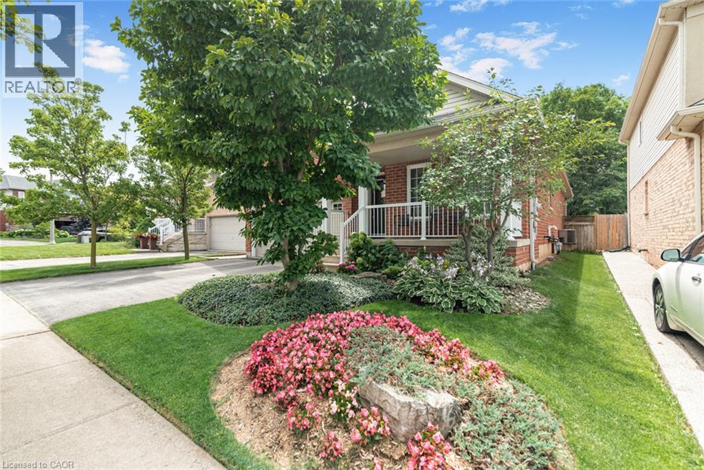 80 Vinifera Drive, Grimsby, Ontario  L3M 5S6 - Photo 2 - 40852980