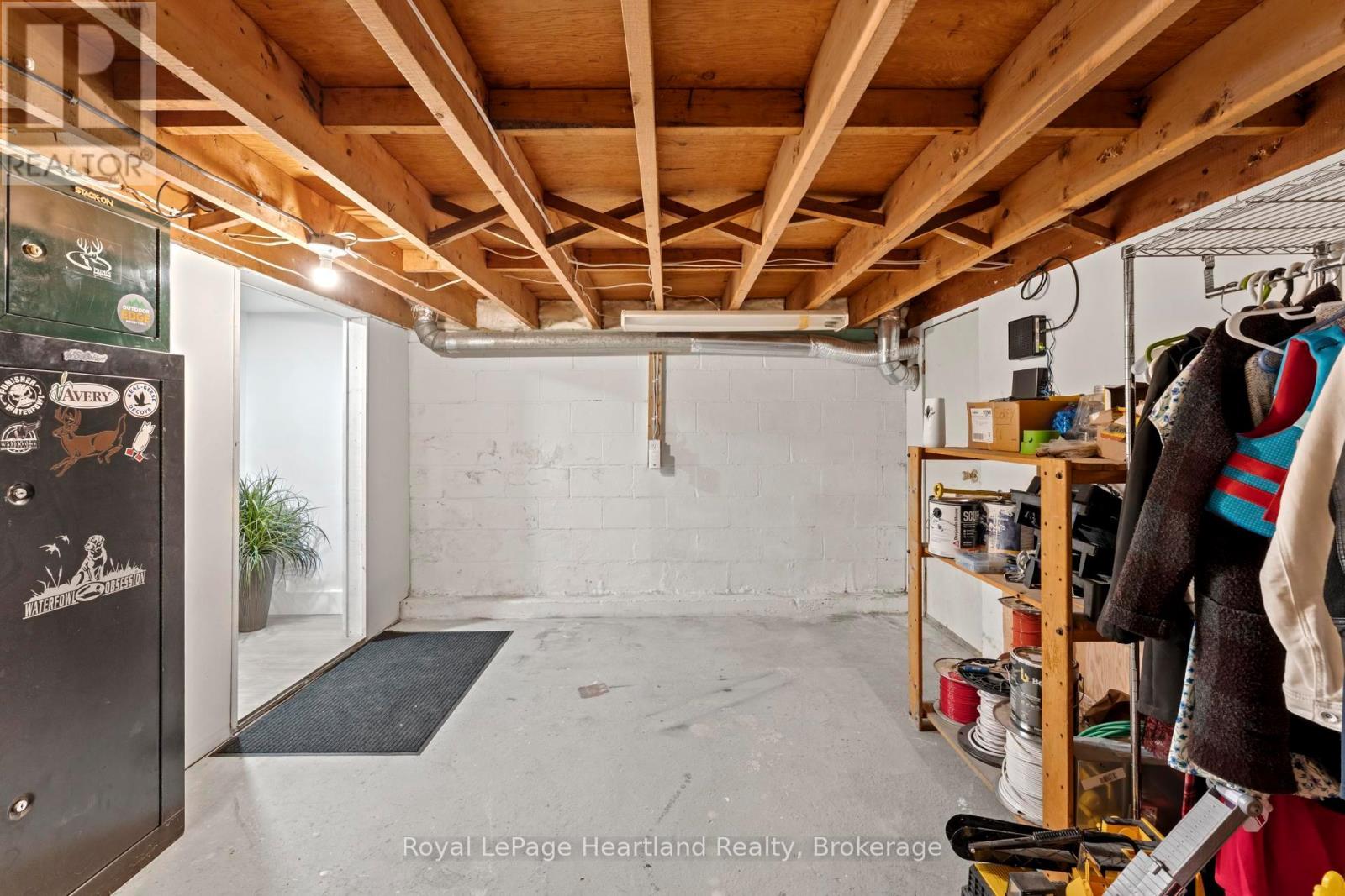 77 Chalk Street N, Huron East, Ontario  N0K 1W0 - Photo 37 - X13413782