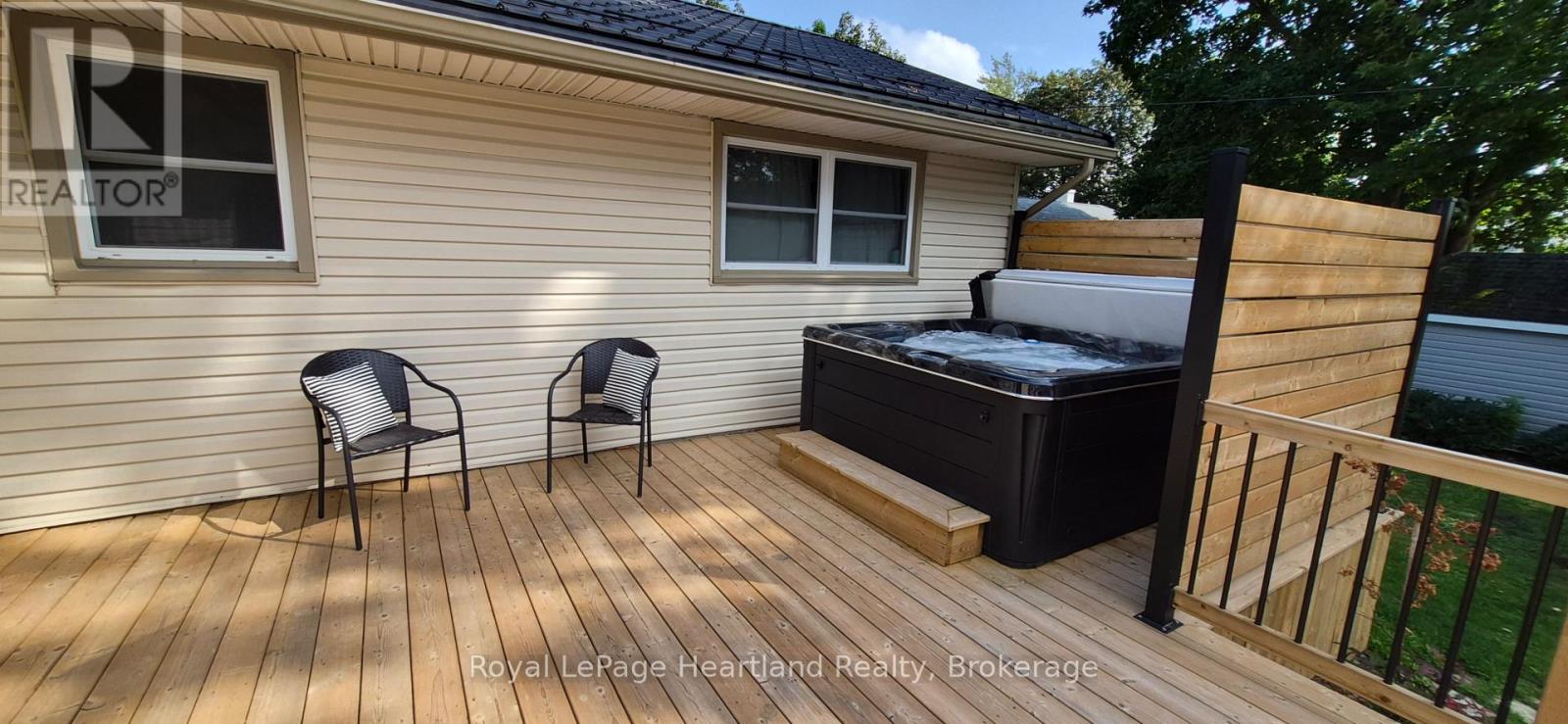 77 Chalk Street N, Huron East, Ontario  N0K 1W0 - Photo 25 - X13413782