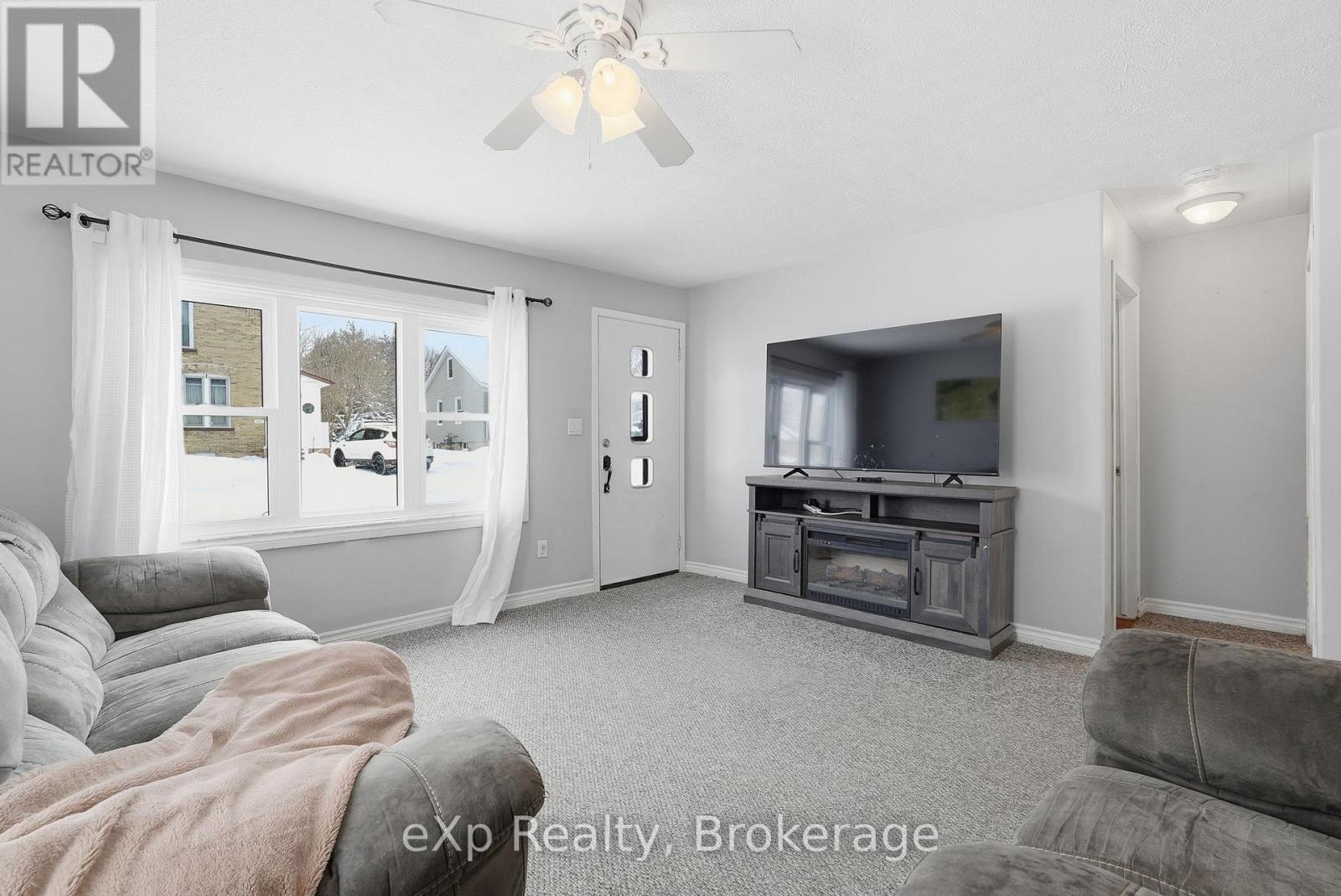 361 William Street, Wellington North, Ontario  N0G 2L3 - Photo 12 - X13638750