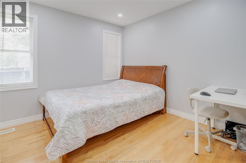2759 Mckay Avenue, Windsor, Ontario  N9E 2P7 - Photo 10 - 26019118