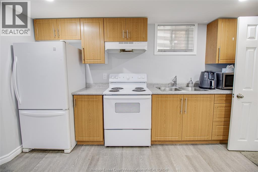 2759 Mckay Avenue, Windsor, Ontario  N9E 2P7 - Photo 19 - 26019118