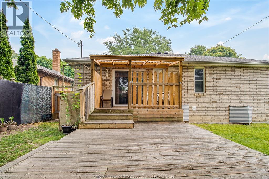 2759 Mckay Avenue, Windsor, Ontario  N9E 2P7 - Photo 42 - 26019118