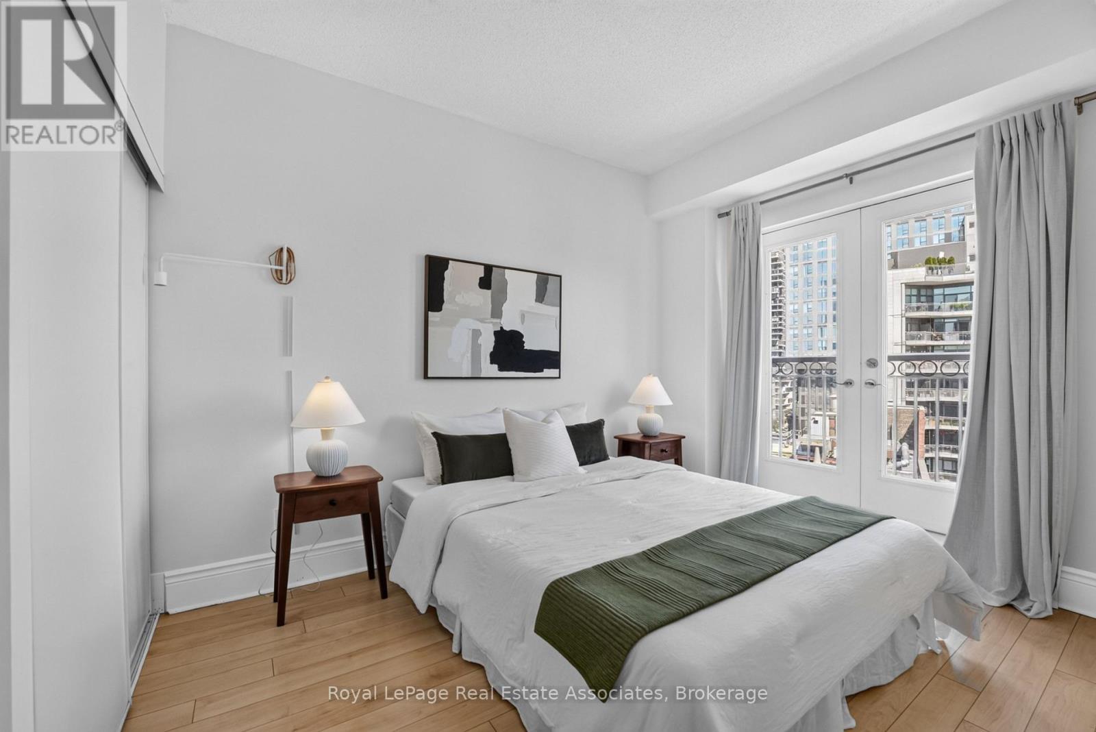 1006 - 115 Richmond Street E, Toronto, Ontario  M5C 3H6 - Photo 14 - C13645826
