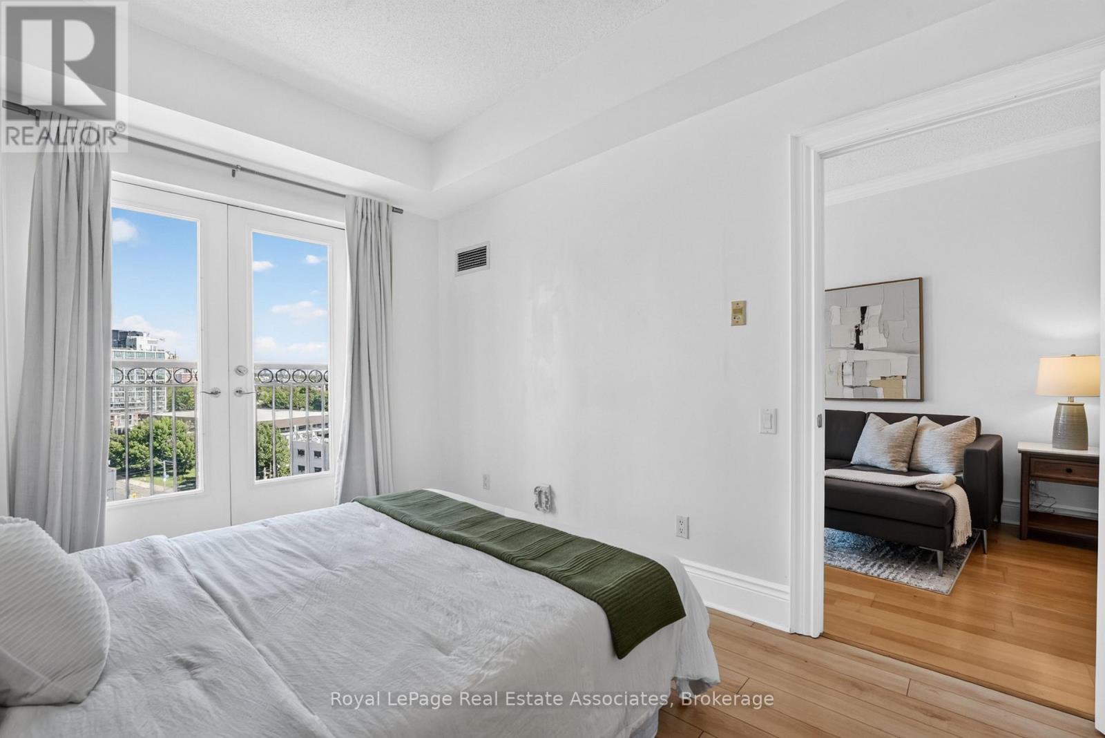 1006 - 115 Richmond Street E, Toronto, Ontario  M5C 3H6 - Photo 18 - C13645826