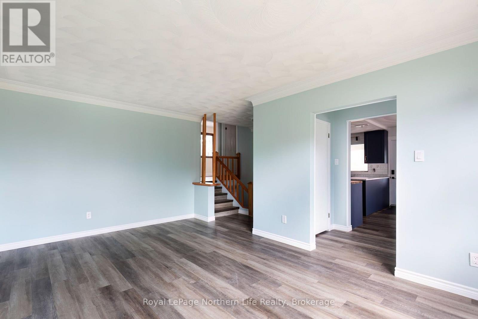 1122 Athlone Street, North Bay, Ontario  P1B 5C1 - Photo 10 - X13649416