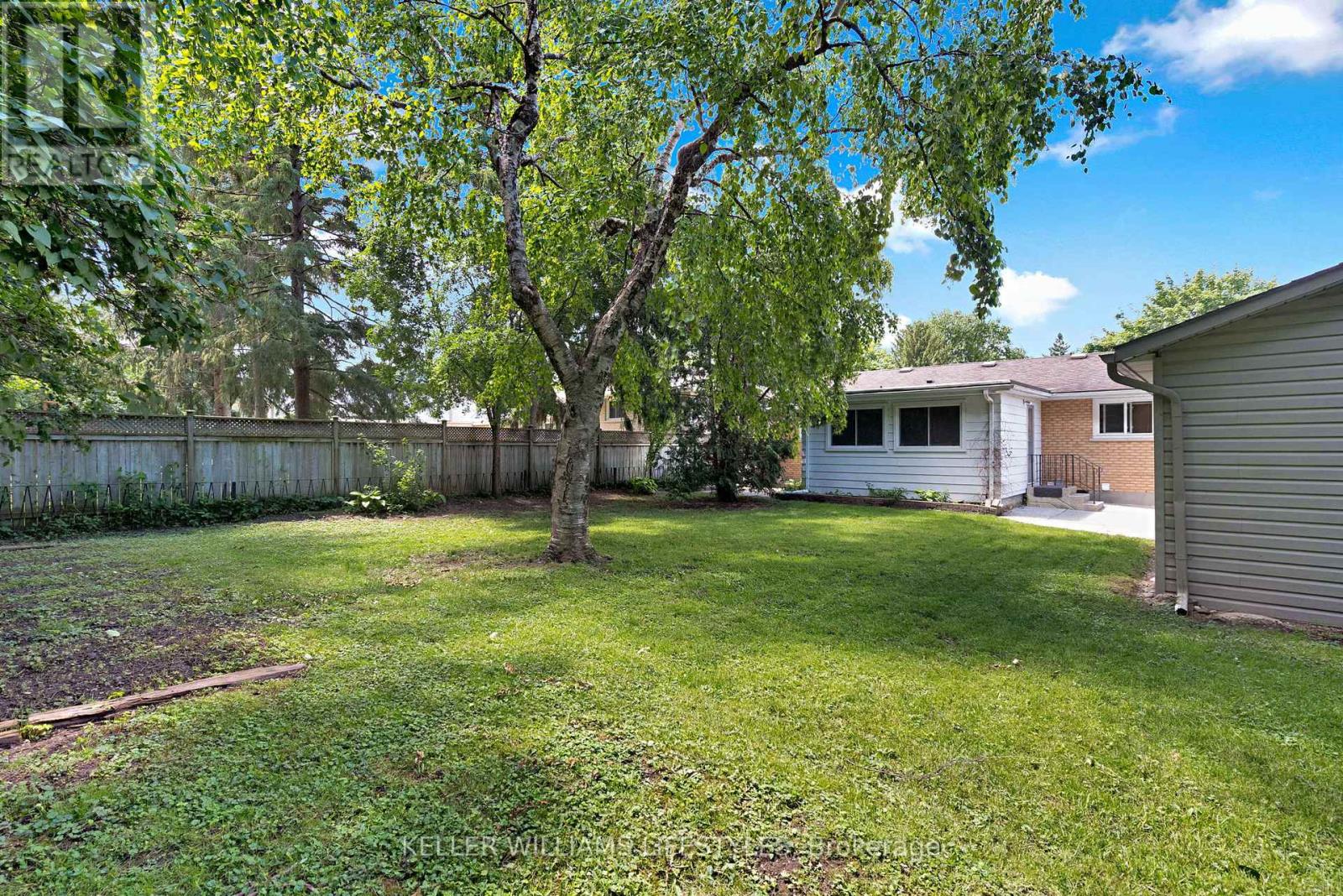 564 Chiddington Avenue, London South, Ontario  N6C 2W5 - Photo 37 - X13476296