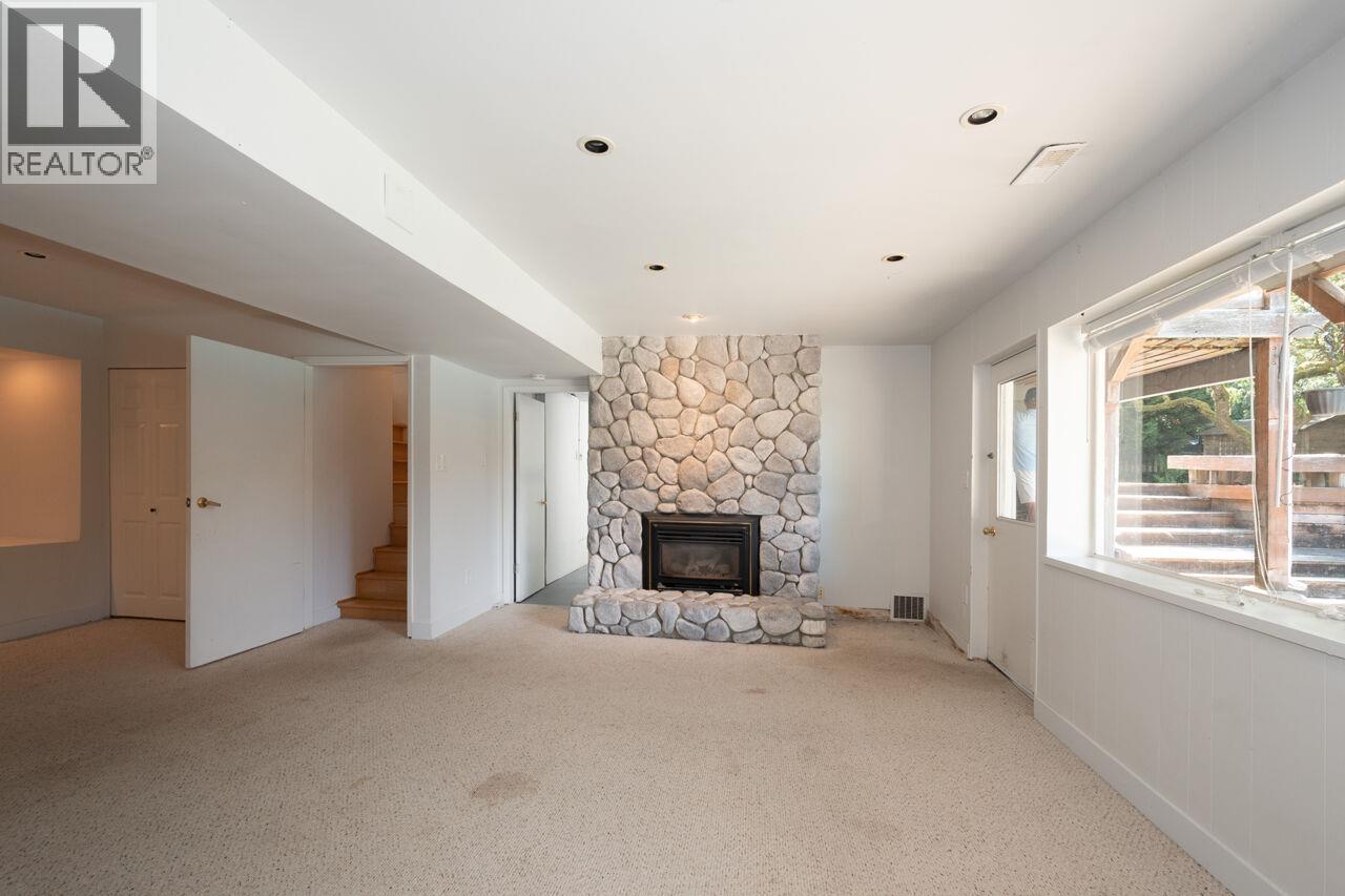 545 E Kings Road, North Vancouver, British Columbia  V7N 1J2 - Photo 17 - R3153650