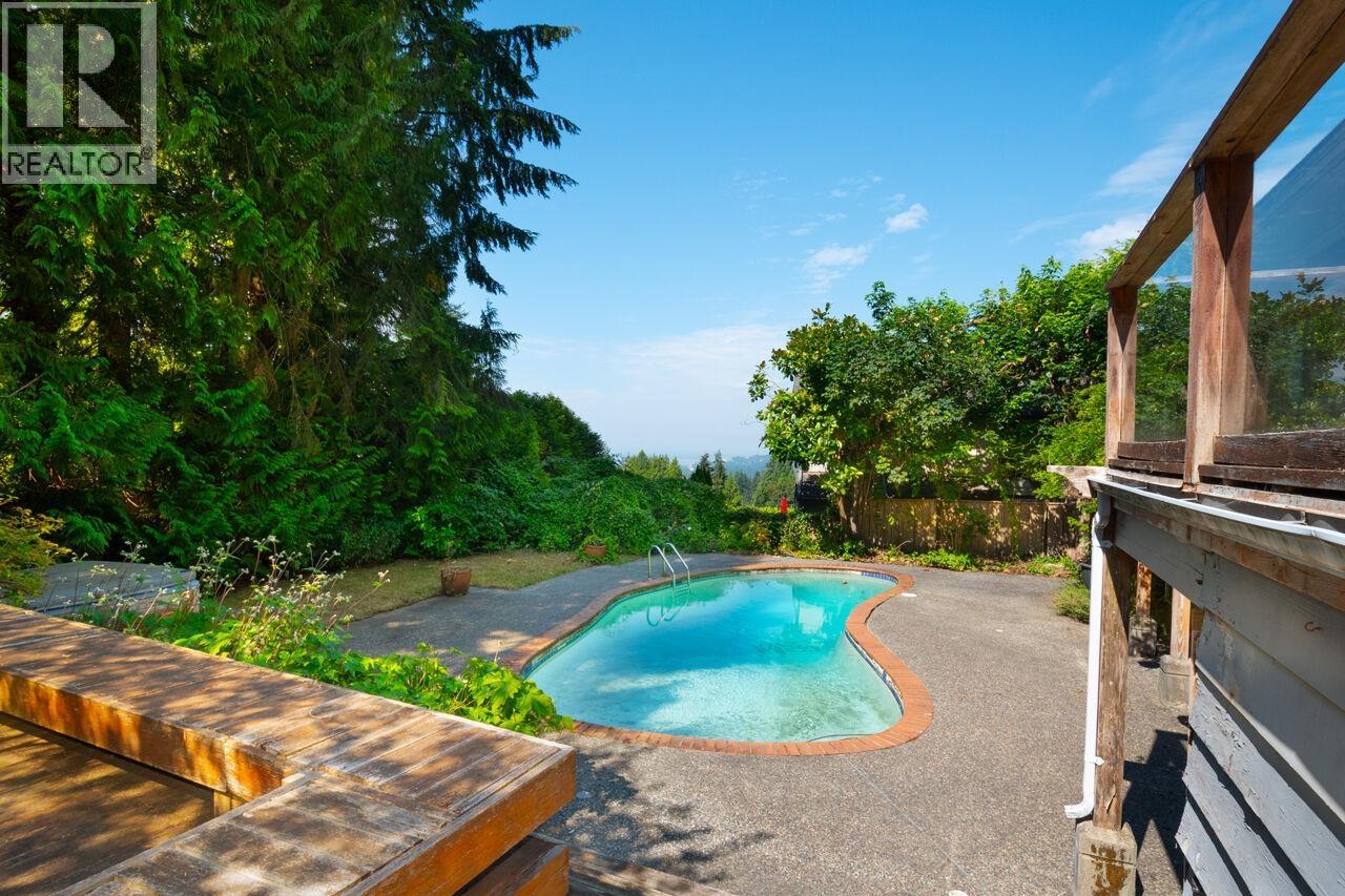 545 E Kings Road, North Vancouver, British Columbia  V7N 1J2 - Photo 21 - R3153650