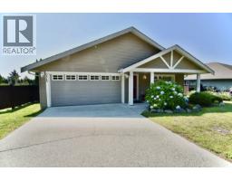 6315 TOWER ROAD, Sechelt, British Columbia