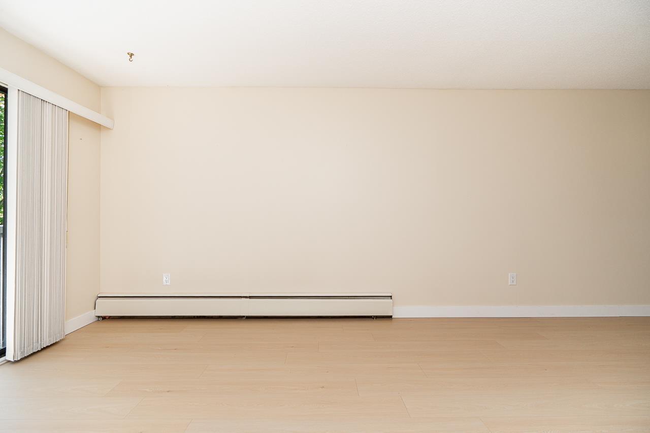 208 15020 North Bluff Road, White Rock, British Columbia  V4B 5A4 - Photo 9 - R3153458