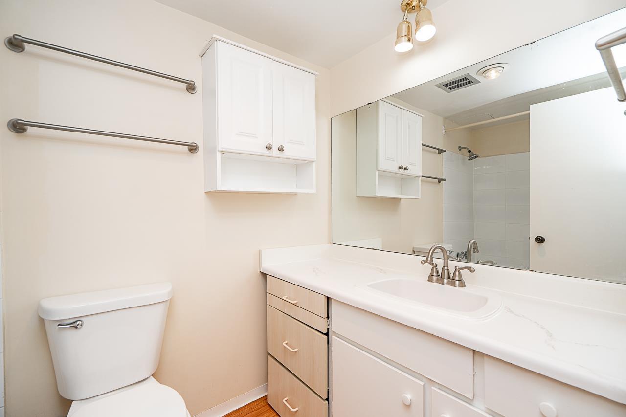 208 15020 North Bluff Road, White Rock, British Columbia  V4B 5A4 - Photo 19 - R3153458