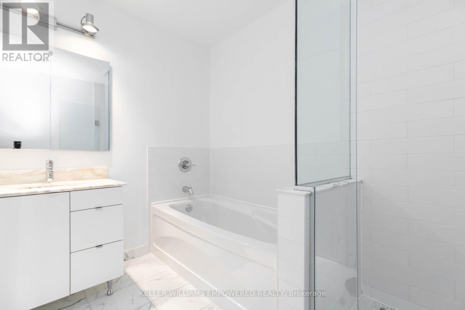 3603 - 33 Lombard Street, Toronto, Ontario  M5C 3H8 - Photo 17 - C13649348