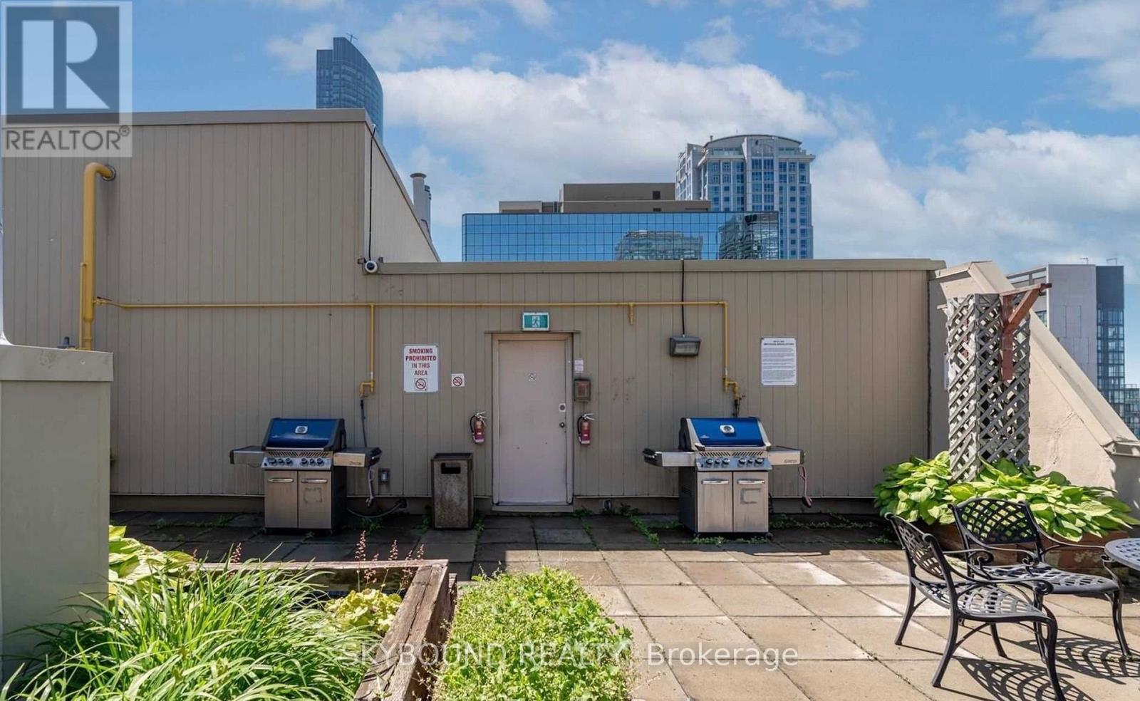 1605 - 25 Grenville Street, Toronto, Ontario  M4Y 2X5 - Photo 28 - C13649466