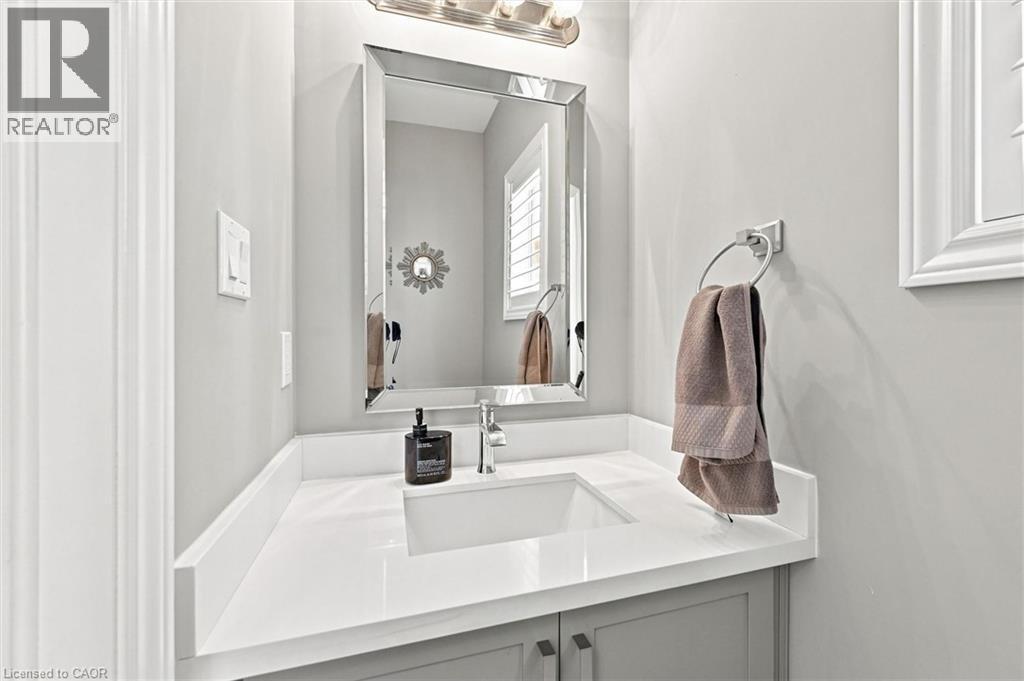 41 Aquasanta Crescent, Hamilton, Ontario  L9B 0H8 - Photo 7 - 40853533