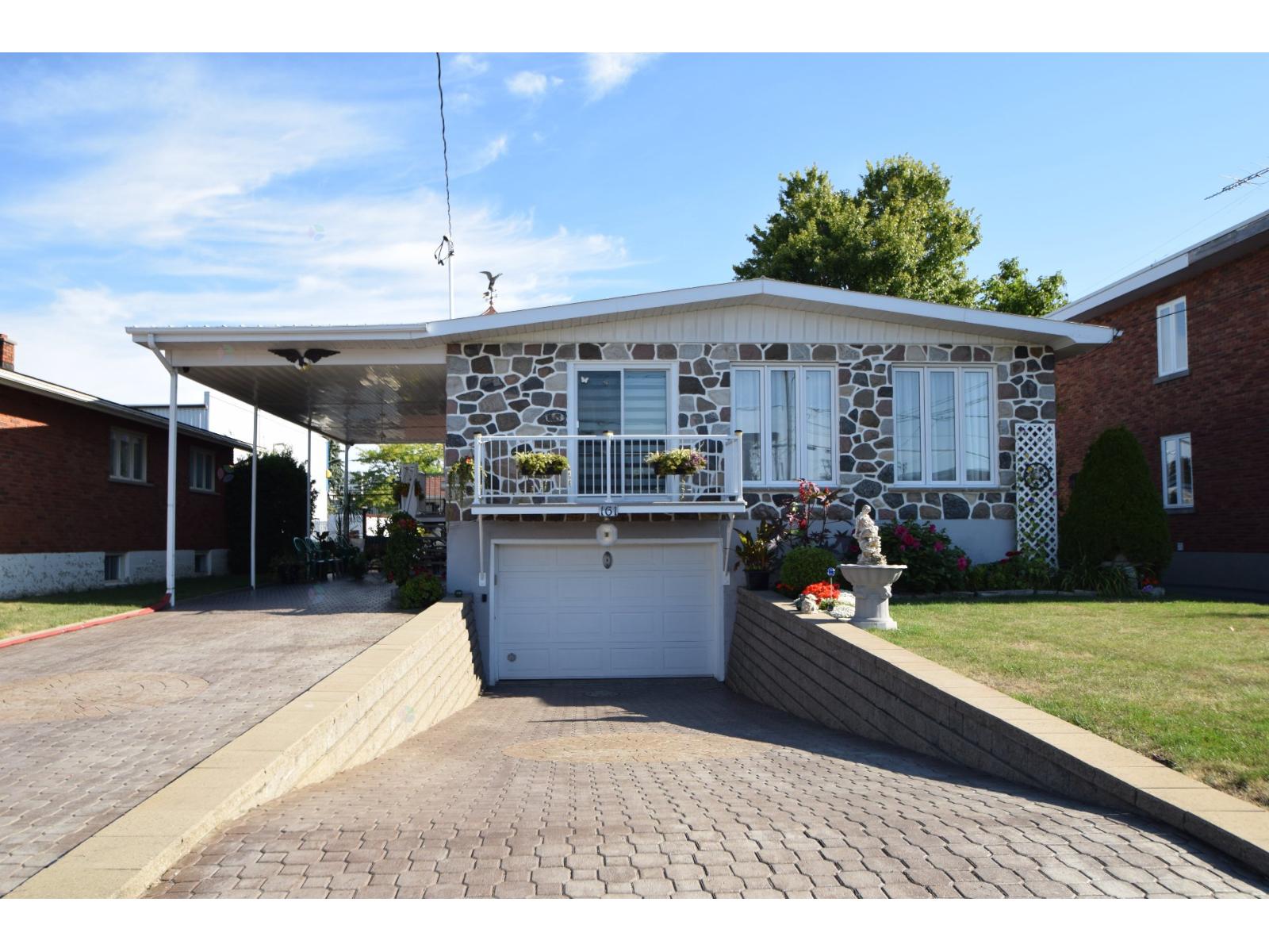 161 Rue Ste-Anne Saint-Rémi Quebec Canada J0L2L0 2