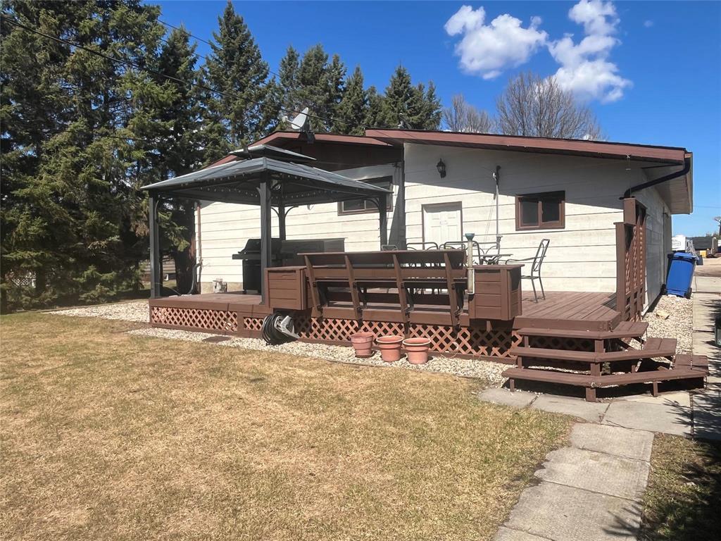 194 3rd Avenue, Benito, Manitoba  R0L 0C0 - Photo 1 - 202619513