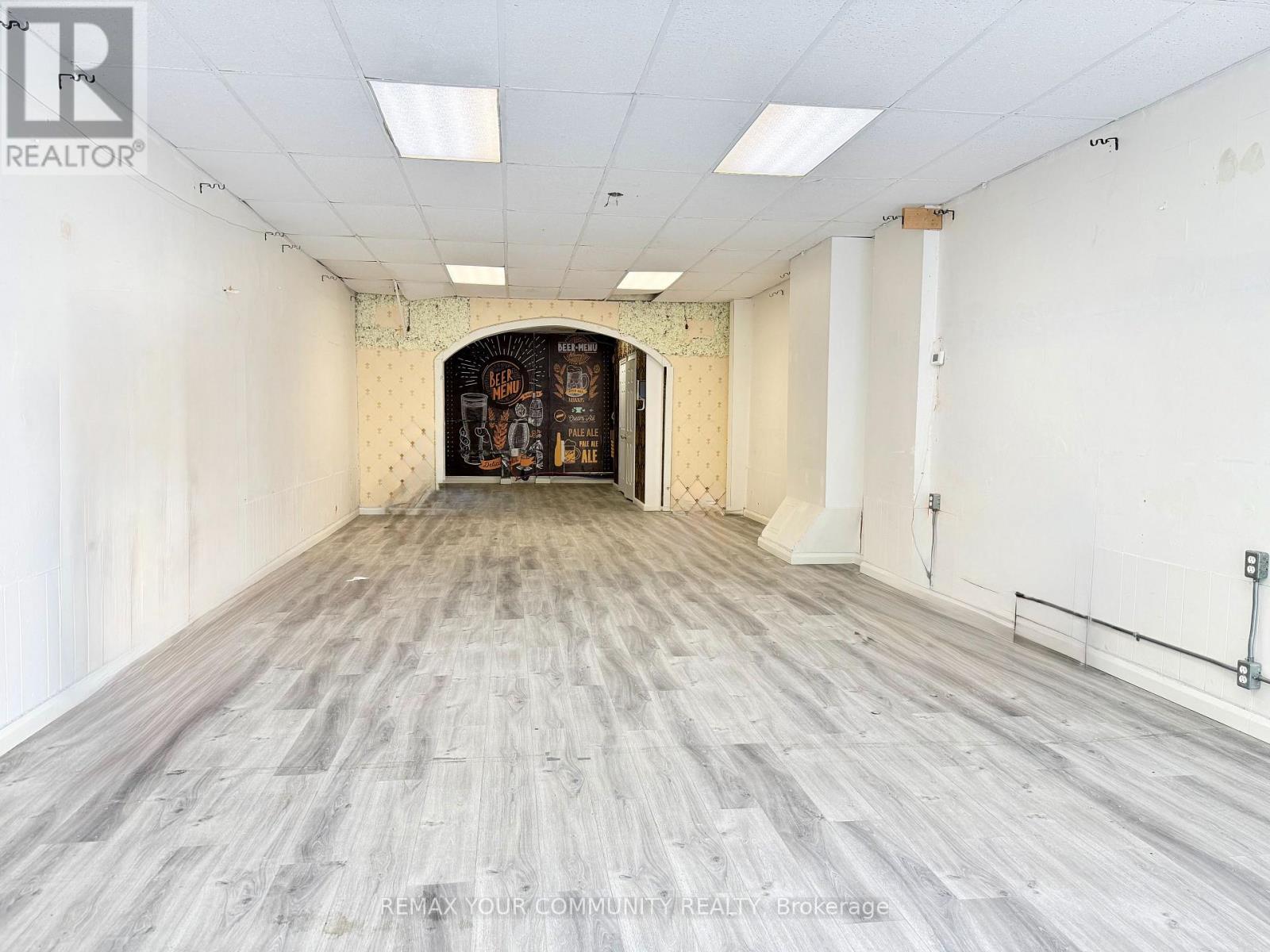 3052 Dundas Street W, Toronto, Ontario  M6P 1Z7 - Photo 3 - W13649494