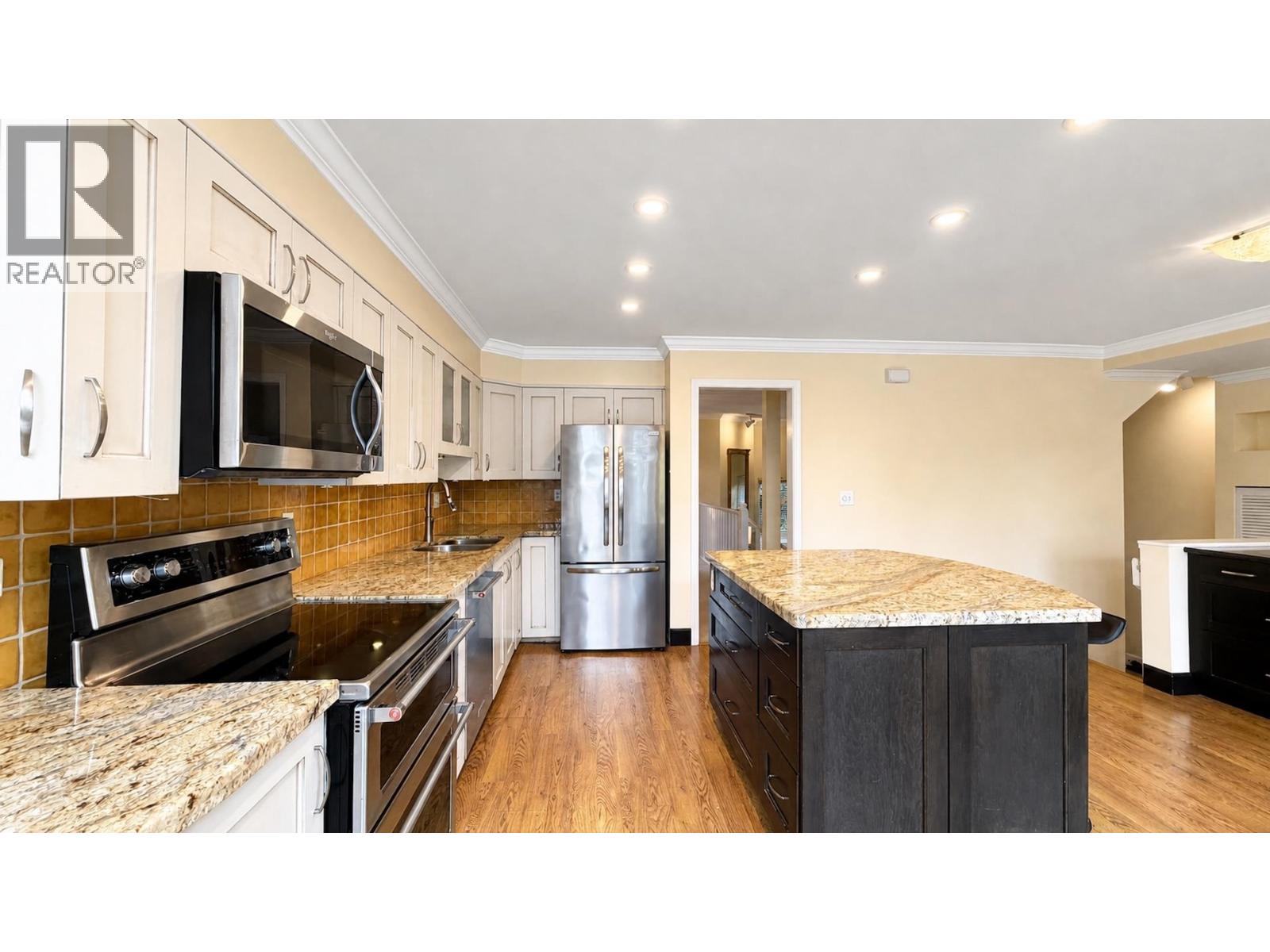 2387 Quayside Court, Vancouver, British Columbia  V5P 4W2 - Photo 9 - R3151884