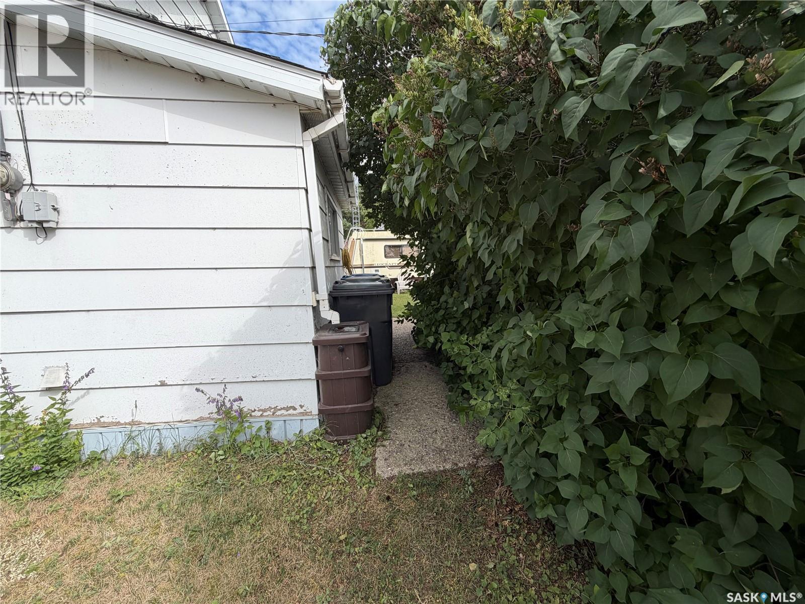 277 2nd Avenue W, Melville, Saskatchewan  S0A 2P0 - Photo 7 - SK044894