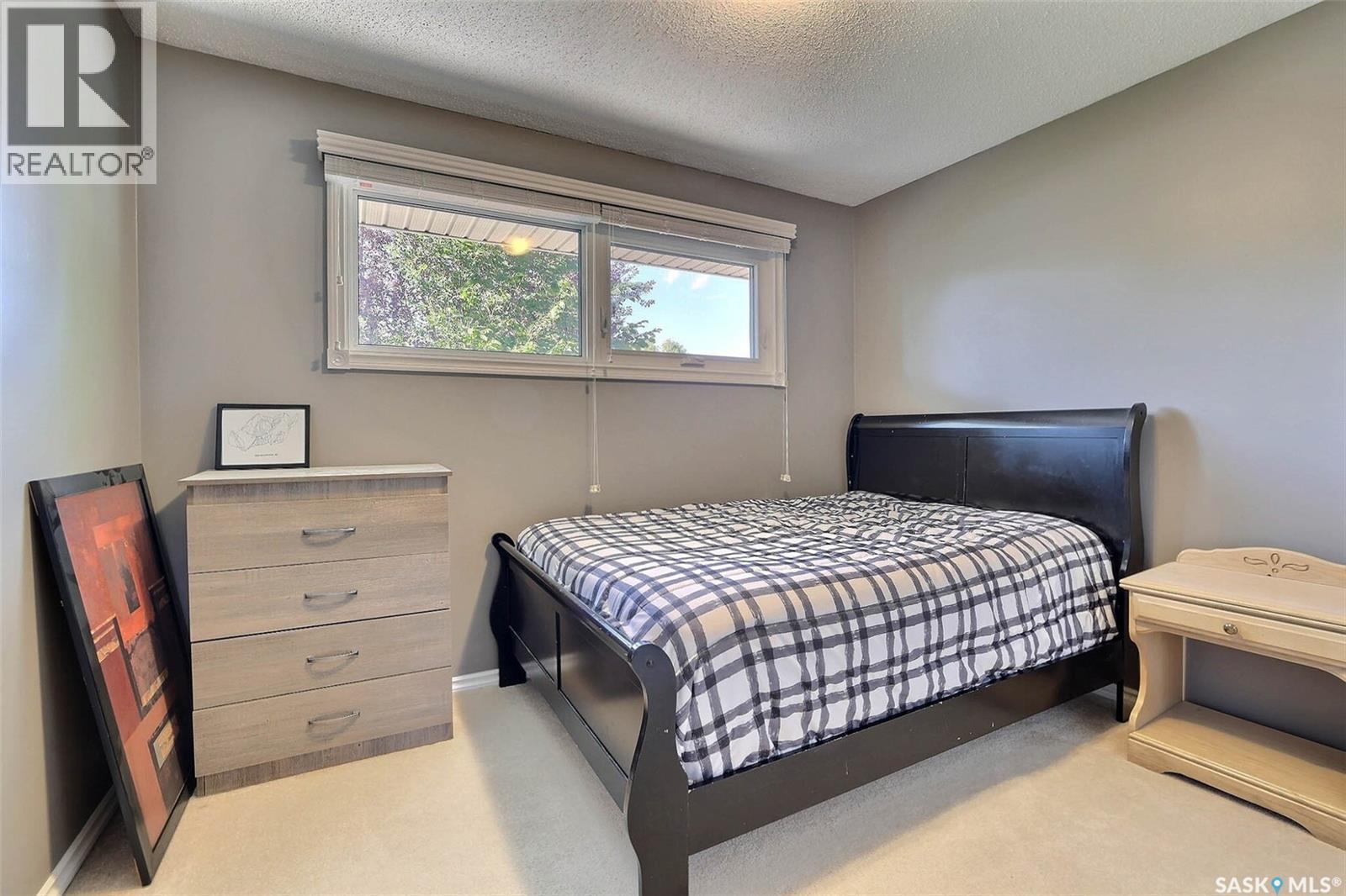 275 Rodenbush Drive, Regina, Saskatchewan  S4R 6X1 - Photo 15 - SK044852