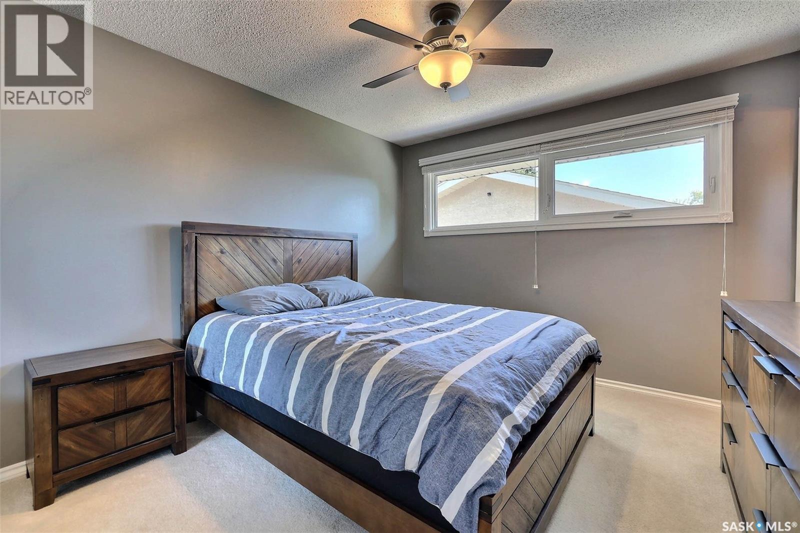 275 Rodenbush Drive, Regina, Saskatchewan  S4R 6X1 - Photo 17 - SK044852