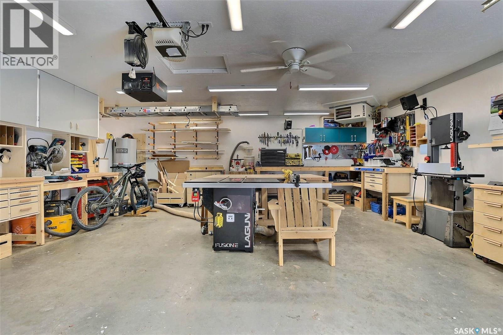 275 Rodenbush Drive, Regina, Saskatchewan  S4R 6X1 - Photo 33 - SK044852
