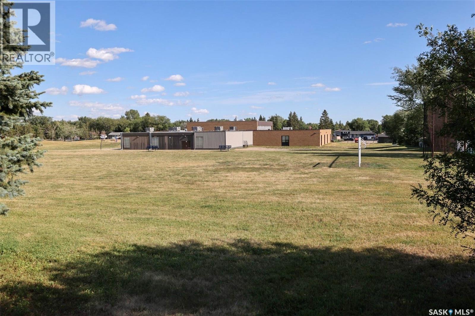 275 Rodenbush Drive, Regina, Saskatchewan  S4R 6X1 - Photo 39 - SK044852
