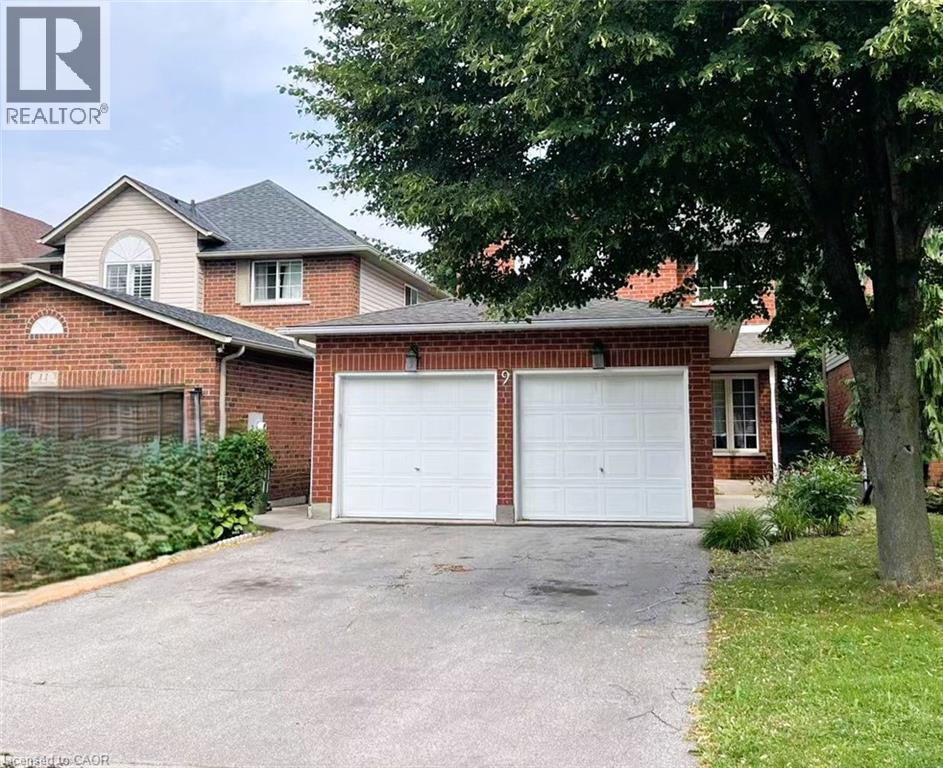 9 BROOKHEATH Lane