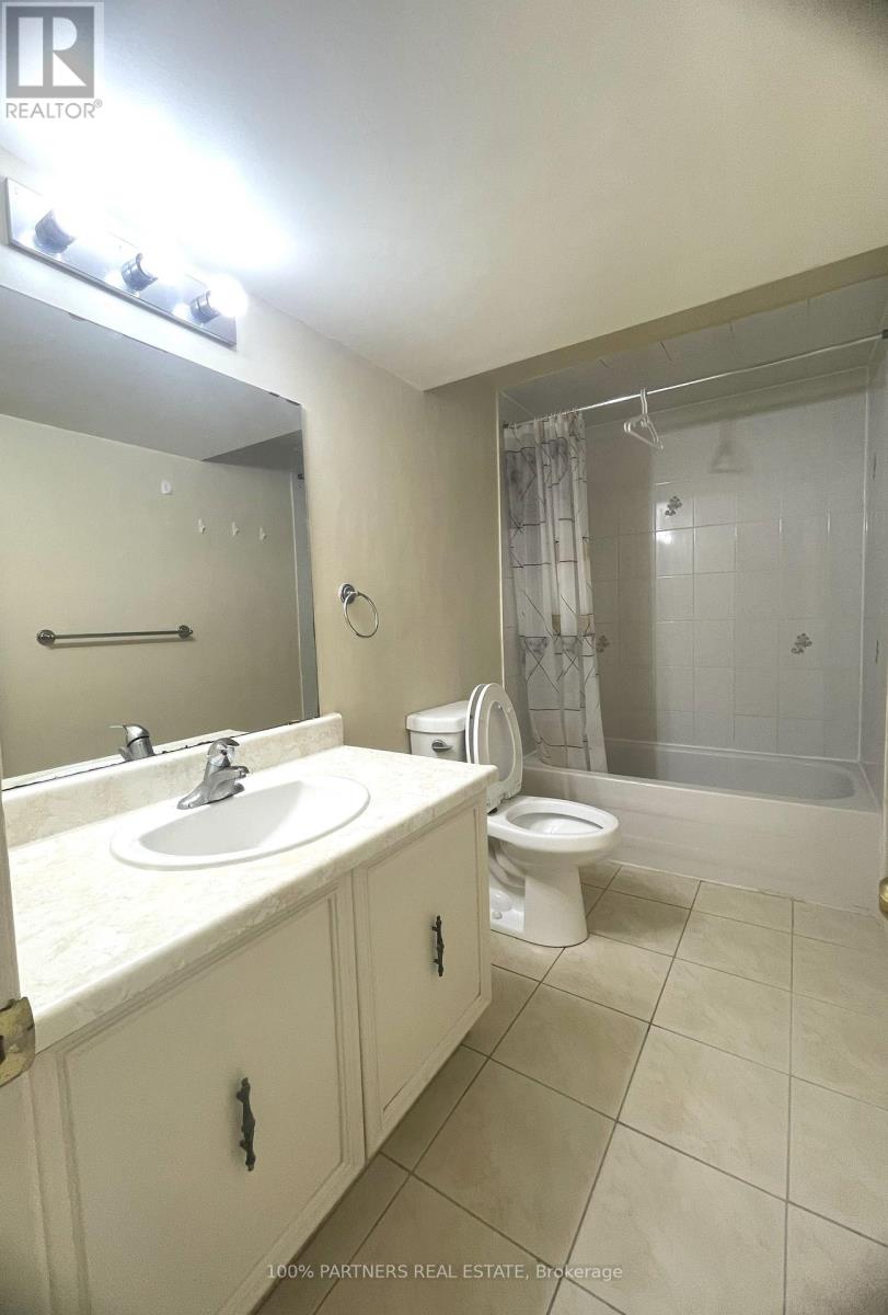 Whole Basement - 23 Vickers Road, Markham, Ontario  L3R 6S7 - Photo 12 - N13591326